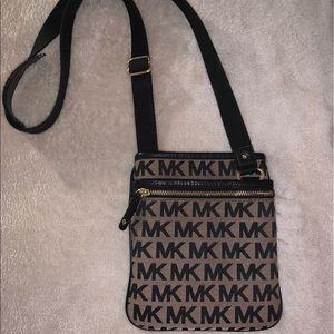 Michael Kors Crossbody Bag